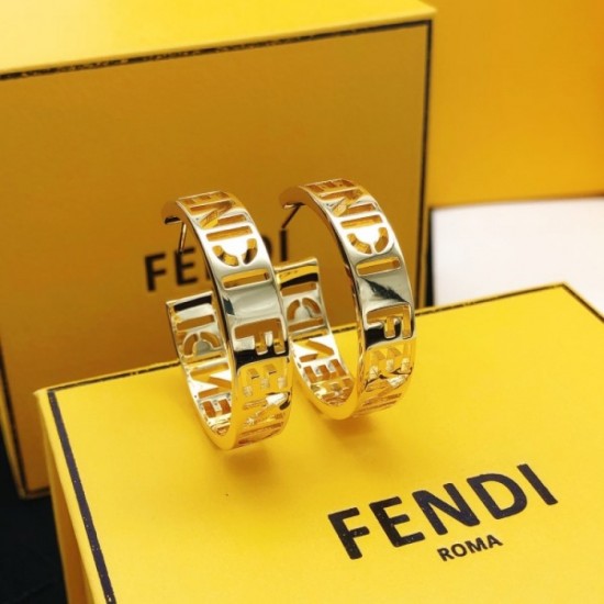 Always sold out at the end of the year Earrings 2023SS FENDI Fendi Always sold out at the end of the year Earrings 2023SS FENDI Fendi